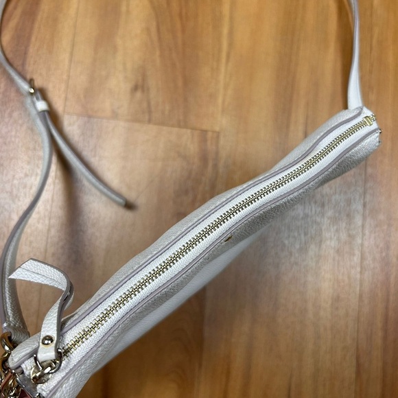 Kate Spade Elegant Cream Crossbody Bag - Picture 8 of 14